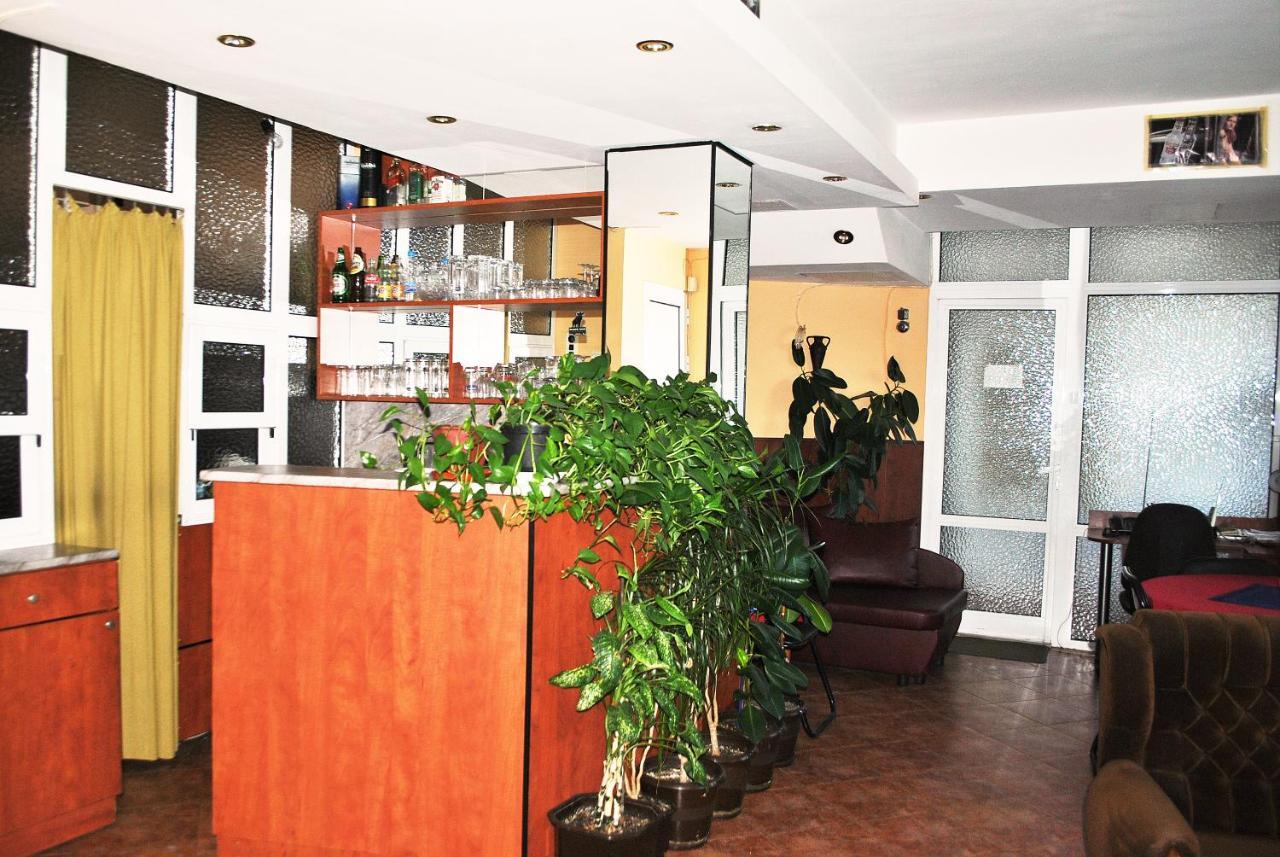 סופיה Family Hotel Zora מראה חיצוני תמונה